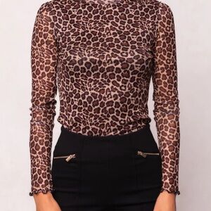 Leopard Print Long Sleeve Top